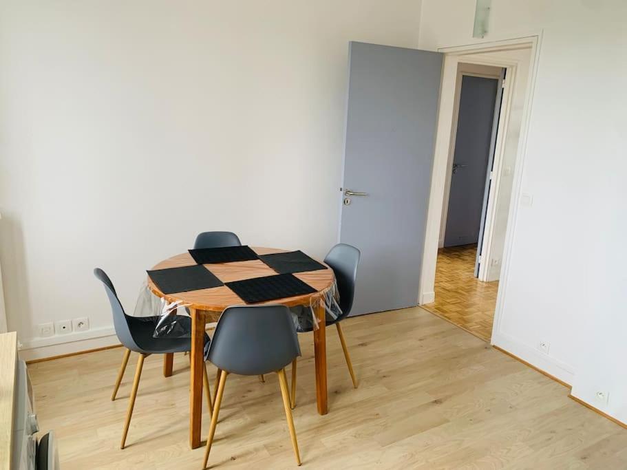 Appartement Hyper Centre Caen Buitenkant foto